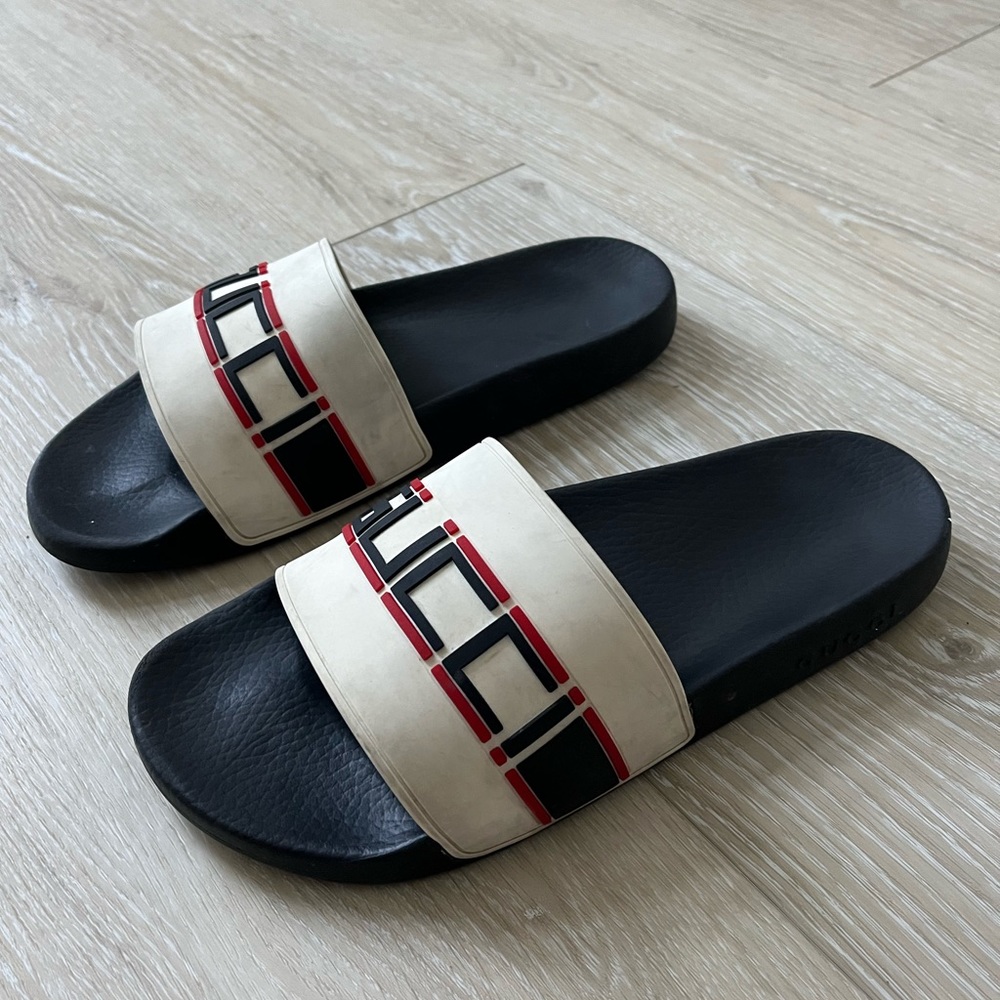 Gucci Pursuit Logo Rubber Pool GG Slides US 11